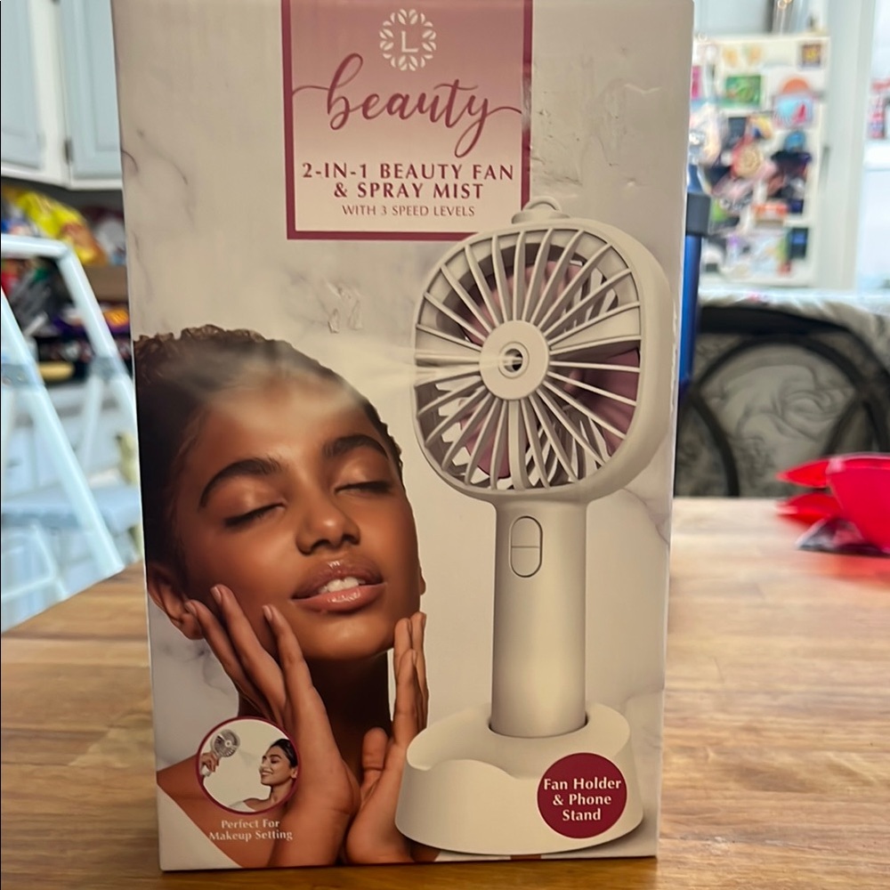 Bath & Body Handheld Fan Tool